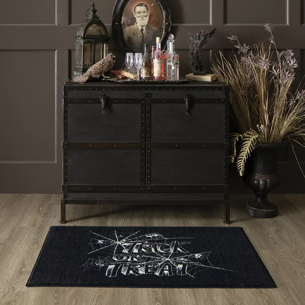 Mohawk Home Mohawk® Home Trick Or Treat Web Rug 7 Mohawk Home Mohawk® Home Trick Or Treat Web Rug - Image 5